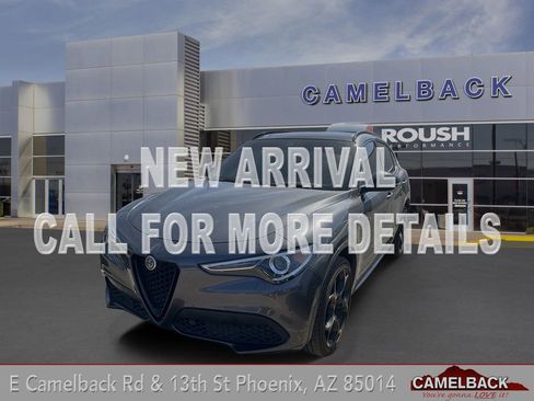 Used 2022 Alfa Romeo Stelvio Veloce AWD/4WD image 1