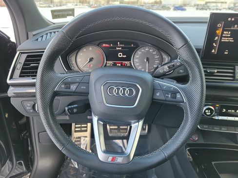 Used 2022 Audi SQ5 Premium image 20
