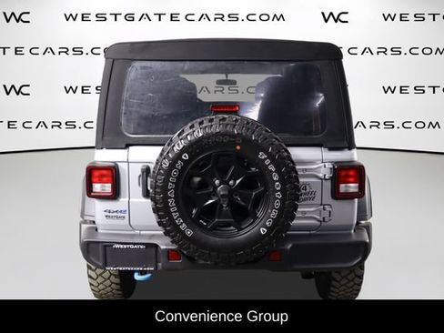 Used 2023 Jeep Wrangler Unlimited w/ Cold Weather Group AWD/4WD image 4