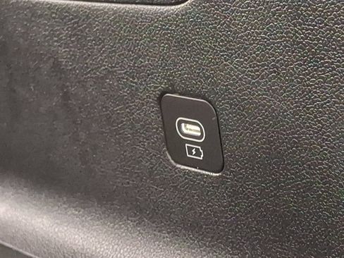 Used 2025 Kia Sorento X-Line EX image 12