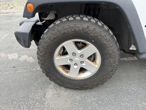 Used 2013 Jeep Wrangler Unlimited Sport image 16