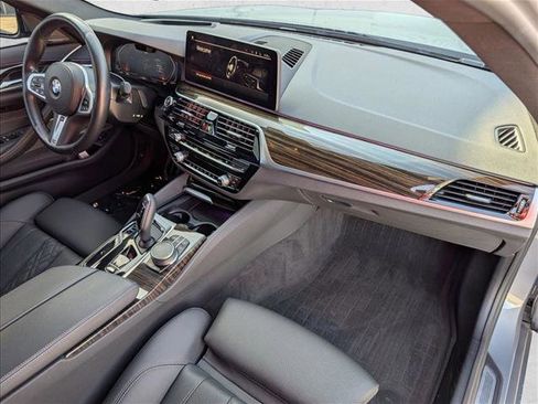 Certified 2023 BMW 530i w/ M Sport Package RWD image 23