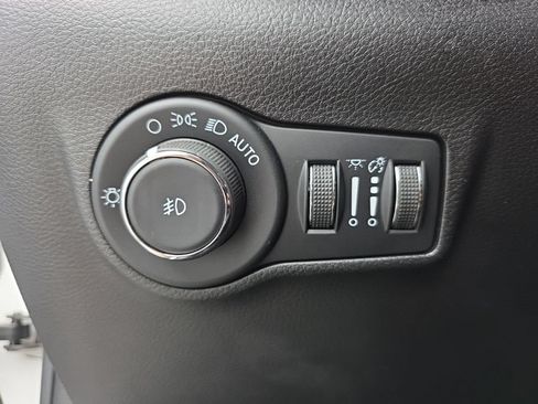 Used 2022 Jeep Compass Trailhawk w/ Trailhawk Elite Group AWD/4WD image 24