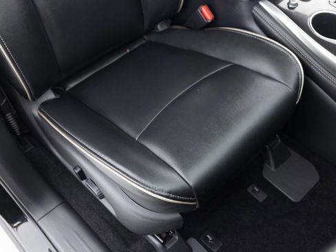 Used 2020 INFINITI QX60 Luxe image 25