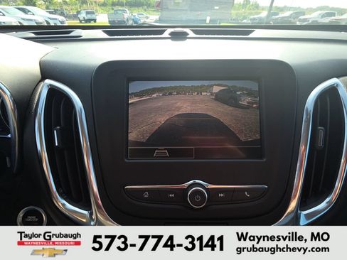 Used 2022 Chevrolet Equinox LT FWD image 22