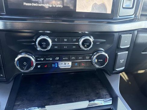 Certified 2024 Ford F250 Lariat w/ Lariat Ultimate Package image 23