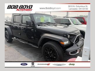 Used 2021 Jeep Gladiator Sport AWD/4WD video 1