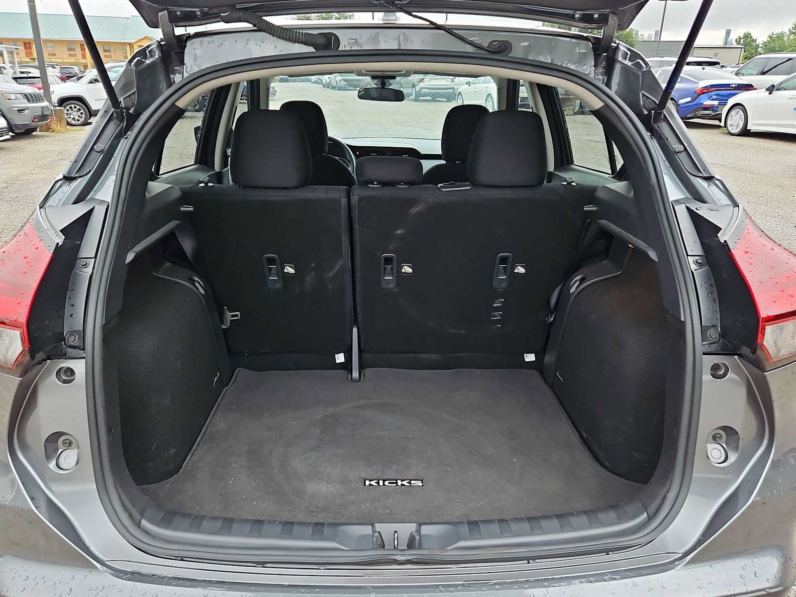 Used 2025 Nissan Kicks Play S FWD image 28