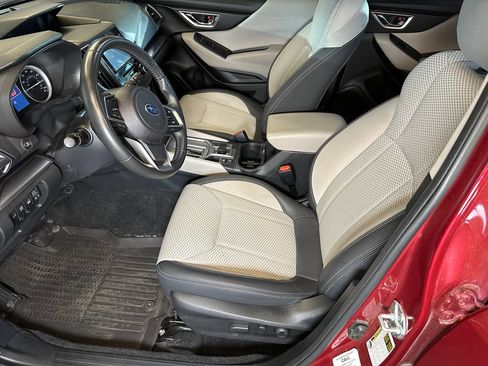 Used 2023 Subaru Forester Premium AWD/4WD image 20