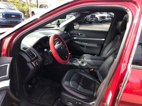 Used 2017 Ford Explorer Sport w/ Equipment Group 401A image 6