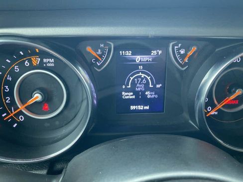 Used 2020 Jeep Wrangler Sport image 15