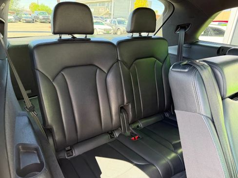 Used 2019 Audi Q7 3.0T Premium AWD/4WD image 20