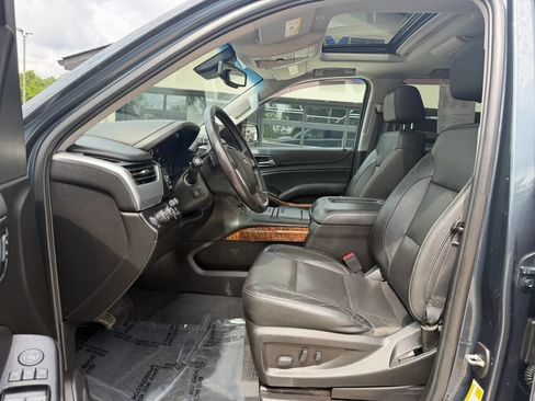 Used 2020 Chevrolet Tahoe Premier AWD/4WD image 14