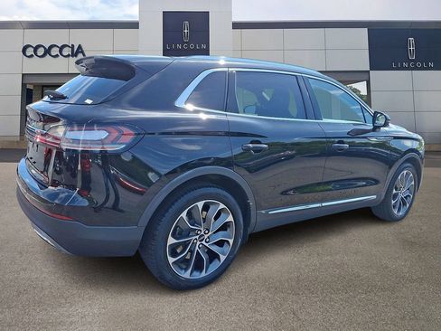 Certified 2023 Lincoln Nautilus Reserve AWD/4WD image 4