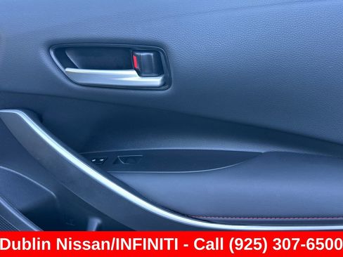 Used 2024 Toyota Corolla SE w/ SE Premium Package FWD image 21