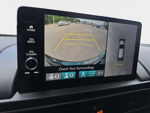 Certified 2025 Honda Pilot Elite image 22