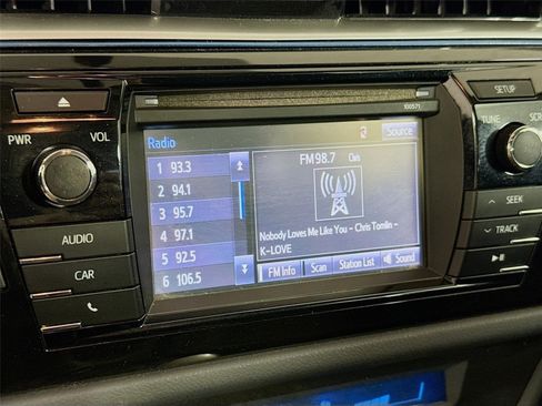 Used 2016 Toyota Corolla S FWD image 14