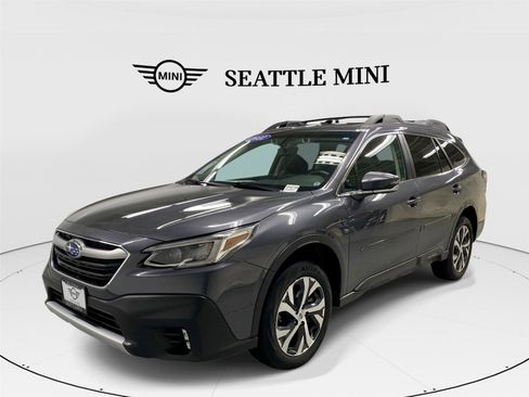 Used 2022 Subaru Outback Limited image 1