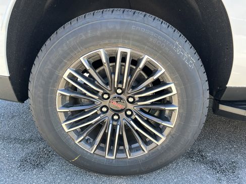 New 2026 GMC Yukon XL Elevation image 20