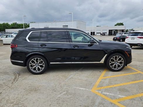 Used 2023 BMW X7 xDrive40i image 4