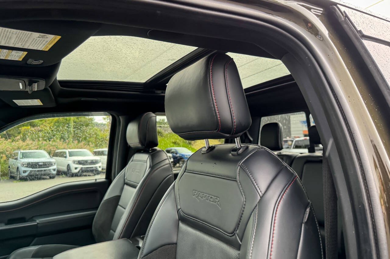 Used 2024 Ford F150 Raptor AWD/4WD image 30