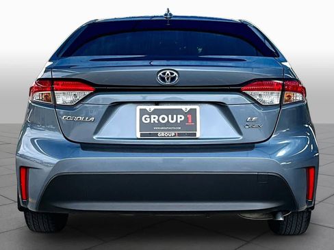 Used 2025 Toyota Corolla LE FWD image 8