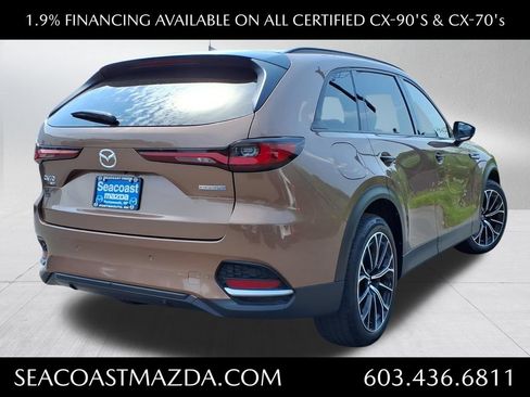 Certified 2025 MAZDA CX-70 Plug-In Hybrid w/ Premium Plus AWD/4WD image 5