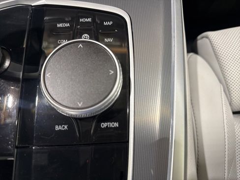 Certified 2023 BMW X5 xDrive40i w/ Premium Package image 39