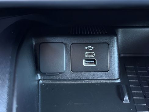 Used 2025 Ford Bronco Sport Outer Banks w/ Outer Banks Tech Package+ AWD/4WD image 14