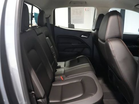 Used 2022 GMC Canyon AT4 w/ Trailering Package AWD/4WD image 16