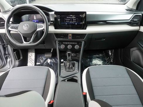Certified 2025 Volkswagen Taos S image 25