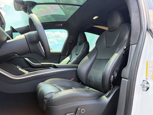 Used 2023 Tesla Model X Plaid AWD/4WD image 6