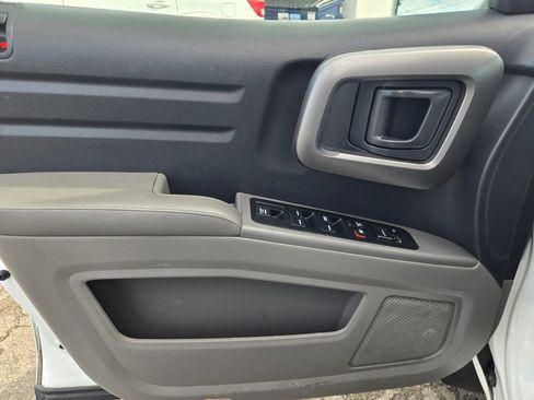 Used 2014 Honda Ridgeline RTL image 9