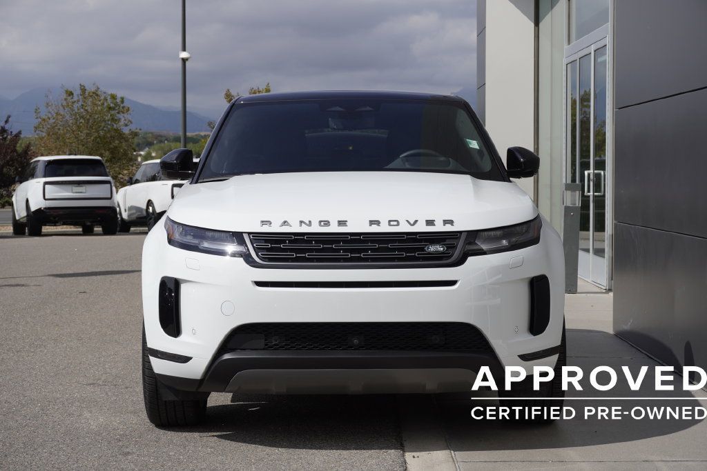Used 2026 Land Rover Range Rover Evoque S AWD/4WD image 5