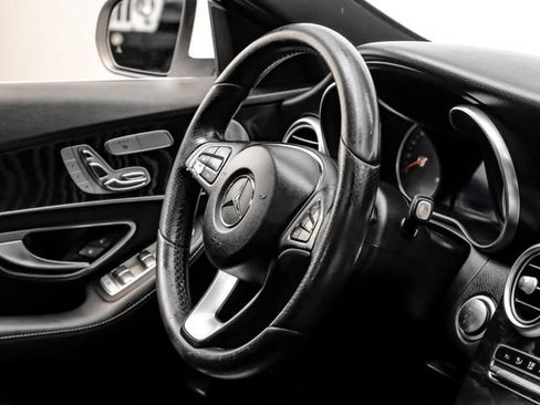 Used 2018 Mercedes-Benz C 300 Sedan w/ Multimedia Package image 13