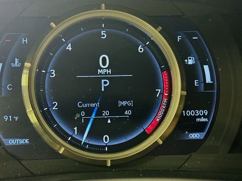 Used 2015 Lexus RC 350 w/ F Sport w/Summer Tires image 14