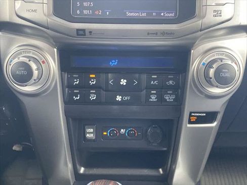 Certified 2018 Toyota 4Runner Limited AWD/4WD image 37