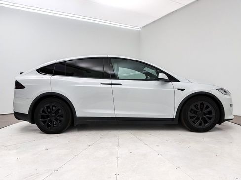 Used 2022 Tesla Model X Plaid AWD/4WD image 43