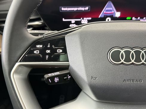Used 2025 Audi Q5 Premium w/ Convenience Package AWD/4WD image 14