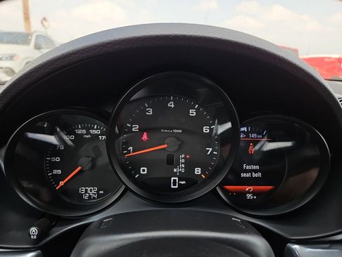 Used 2023 Porsche 718 Boxster RWD image 24