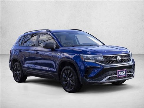 Used 2023 Volkswagen Taos S image 3