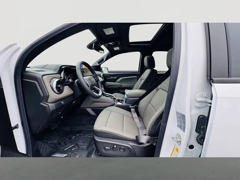 New 2026 Chevrolet Colorado ZR2 w/ Technology Package image 14