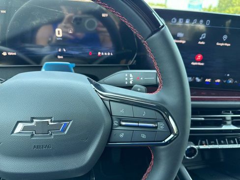 New 2027 Chevrolet Traverse RS FWD image 34