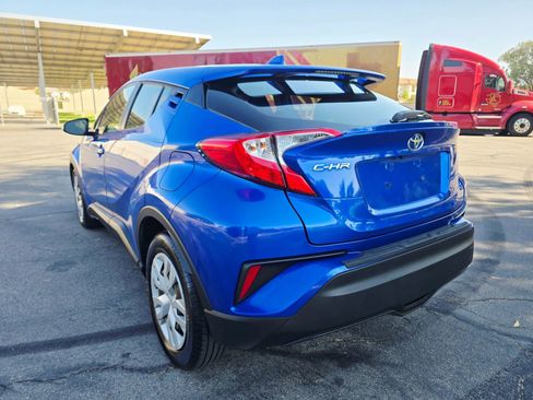 Used 2019 Toyota C-HR LE image 6