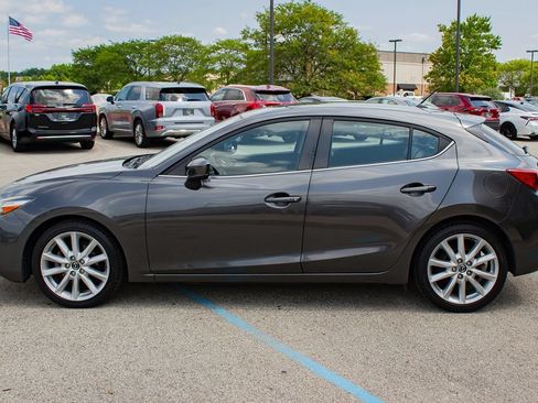 Used 2017 MAZDA MAZDA3 Touring FWD image 7