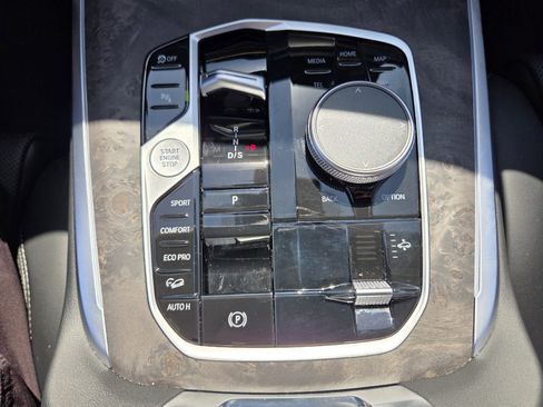 Certified 2026 BMW X7 xDrive40i AWD/4WD image 25