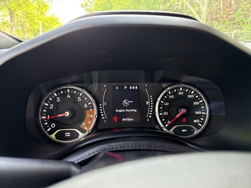 Used 2019 Jeep Renegade Sport w/ UConnect 7.0 Group AWD/4WD image 26