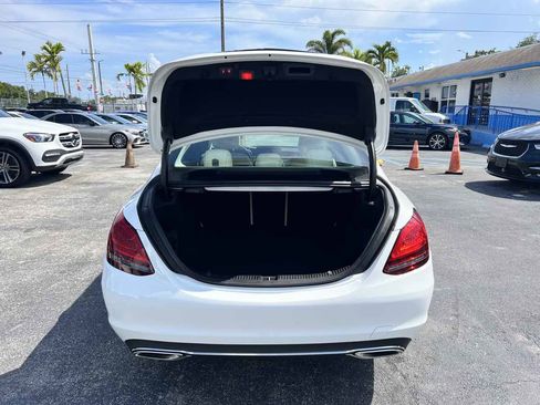 Used 2020 Mercedes-Benz C 300 Sedan image 23