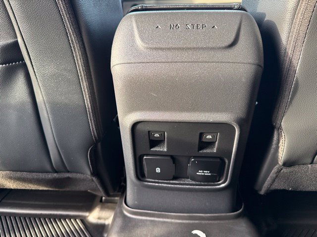 Used 2024 Ford Bronco Wildtrak AWD/4WD image 24