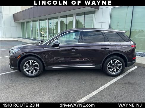 Certified 2023 Lincoln Corsair AWD w/ Equipment Group 101A image 2